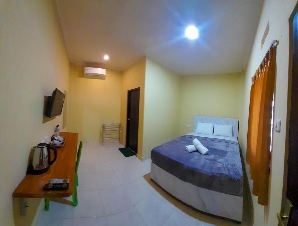 Fx72 Labuan Bajo Hotel Экстерьер фото