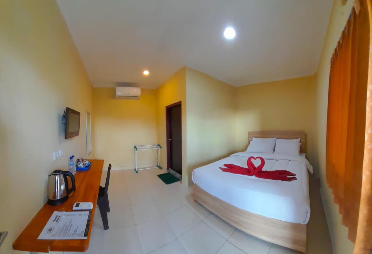 Fx72 Labuan Bajo Hotel Экстерьер фото